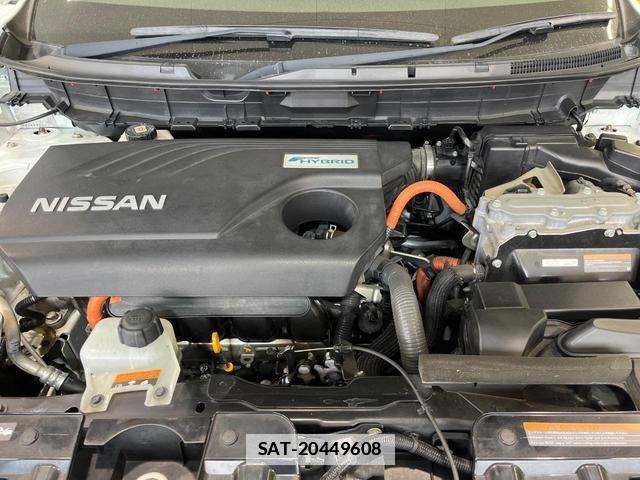 Nissan X-TRAIL 2016-03 7806858-17