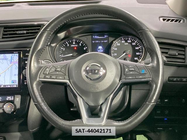 Nissan X-TRAIL 2018-11 7806943-12