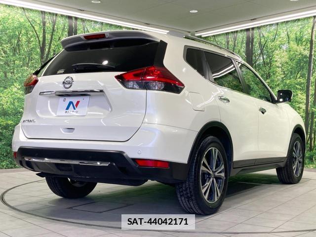 Nissan X-TRAIL 2018-11 7806943-16