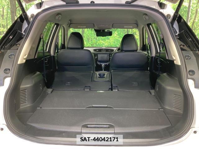 Nissan X-TRAIL 2018-11 7806943-9