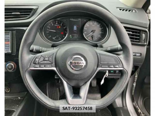 Nissan X-TRAIL 2022-10 7807471-2