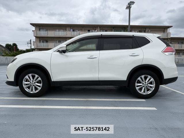 Nissan X-TRAIL 2014-02 7808443-10