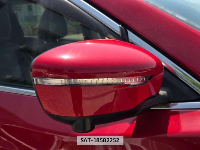 Nissan X-TRAIL 2015-10 7808491-14