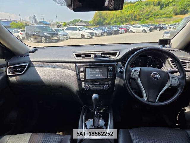 Nissan X-TRAIL 2015-10 7808491-7