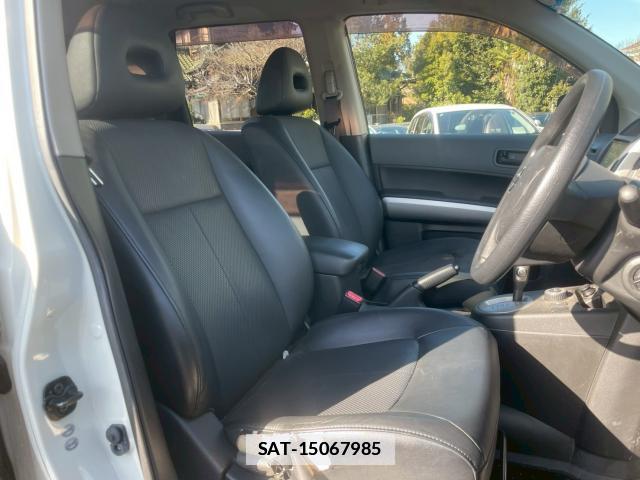 Nissan X-TRAIL 2008-10 7808537-10