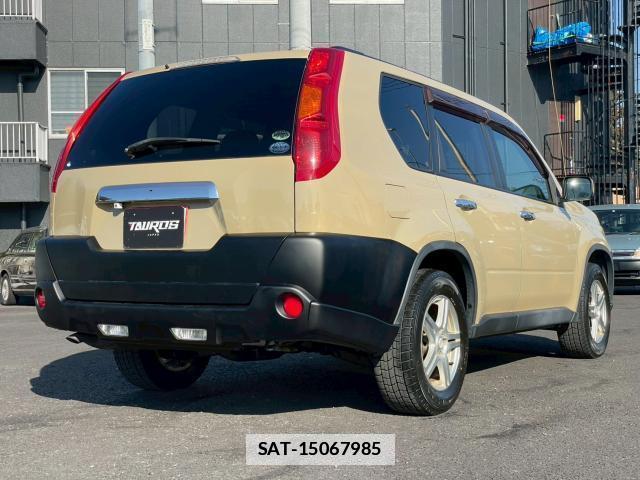 Nissan X-TRAIL 2008-10 7808537-4
