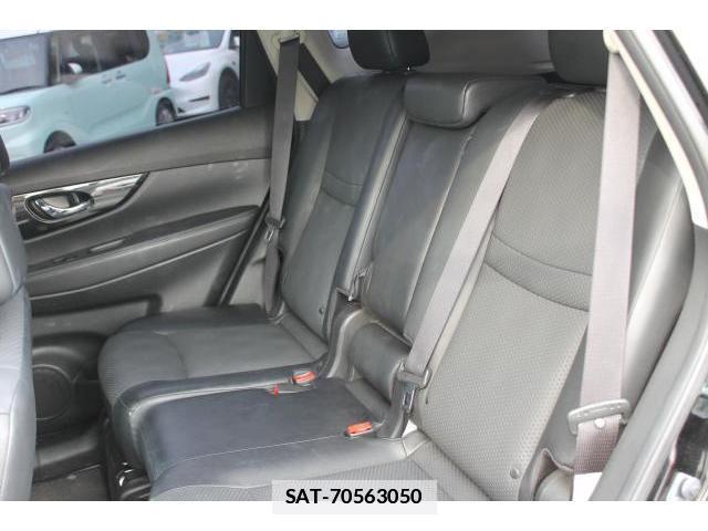 Nissan X-TRAIL 2018-03 7809721-6