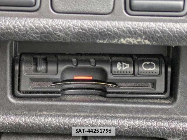 Nissan X-TRAIL 2015-08 7810040-19