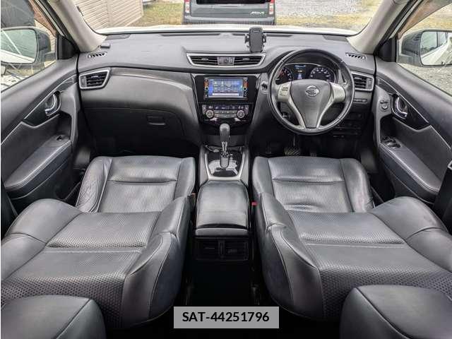 Nissan X-TRAIL 2015-08 7810040-2
