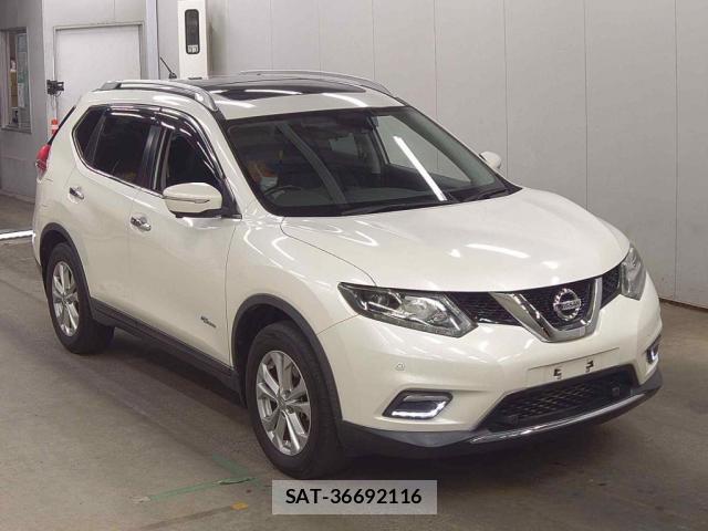 Nissan X-TRAIL 2016-02 7810390-3