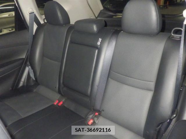 Nissan X-TRAIL 2016-02 7810390-5