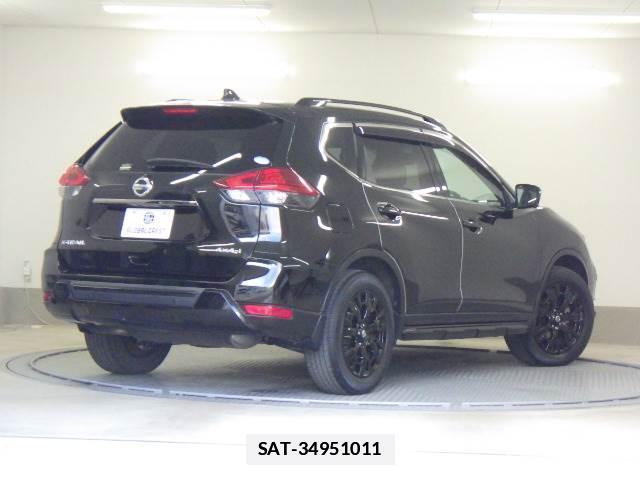 Nissan X-TRAIL 2021-04 7810895-1