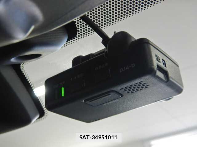 Nissan X-TRAIL 2021-04 7810895-13
