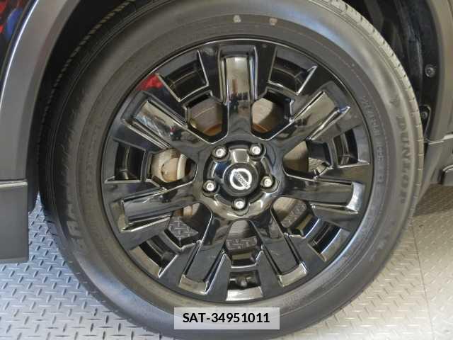 Nissan X-TRAIL 2021-04 7810895-15