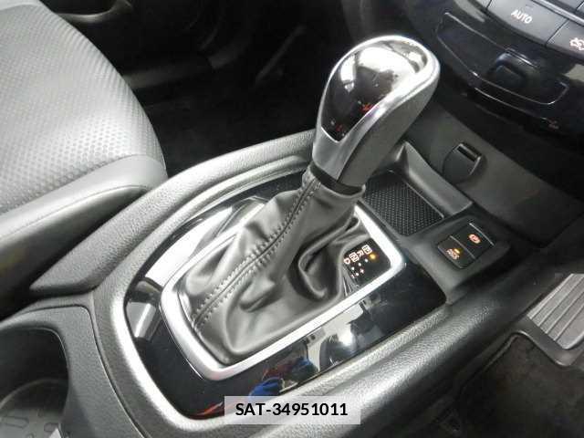 Nissan X-TRAIL 2021-04 7810895-8