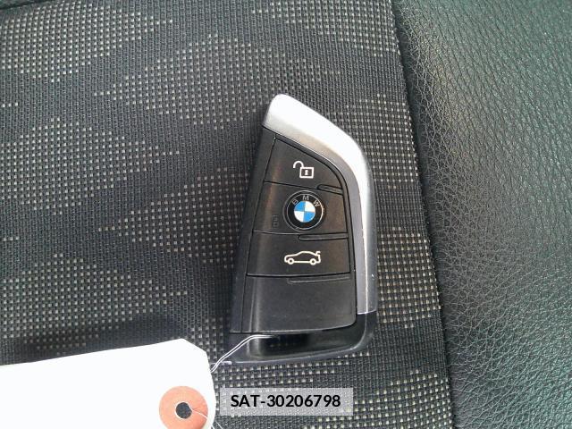 Bmw X1 2021-04 7806721-11