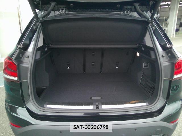 Bmw X1 2021-04 7806721-15