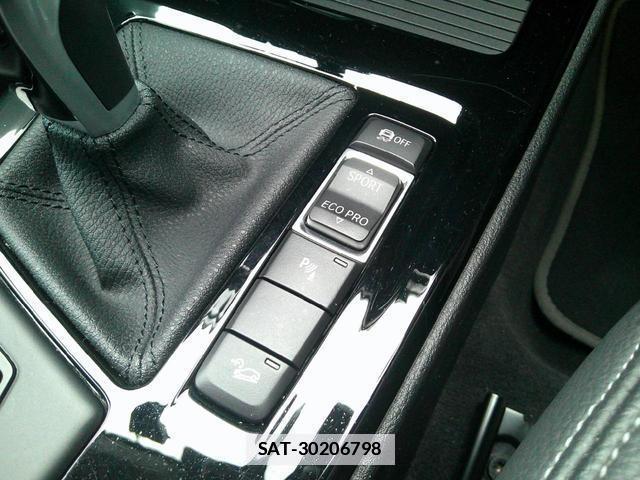 Bmw X1 2021-04 7806721-17