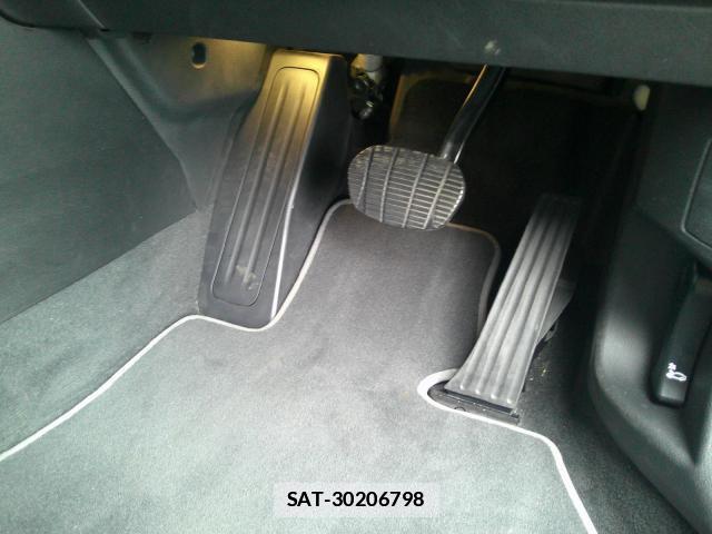 Bmw X1 2021-04 7806721-18