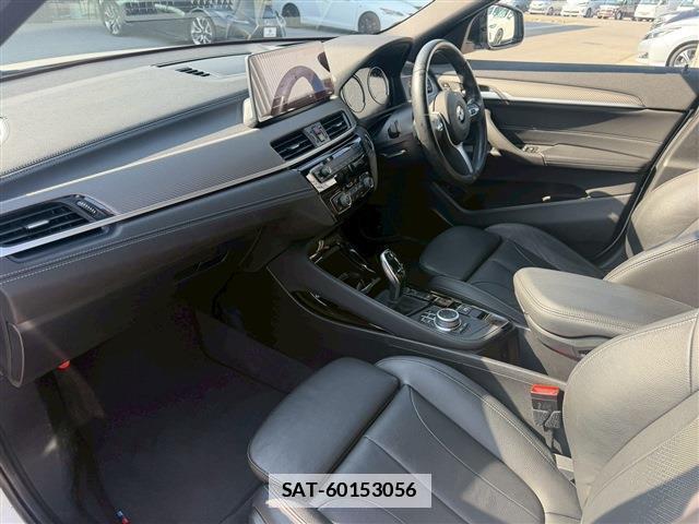 Bmw X2 2021-02 7794629-11
