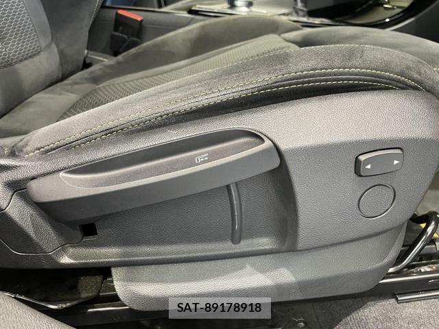 Bmw X2 2018-05 7796030-12