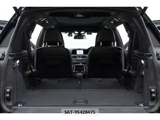 Bmw X7 2020-08 7807066-17