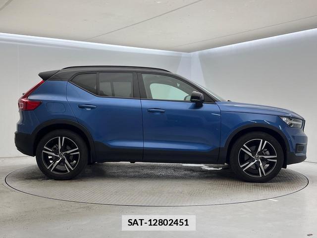 Volvo XC40 2021-03 7793596-17