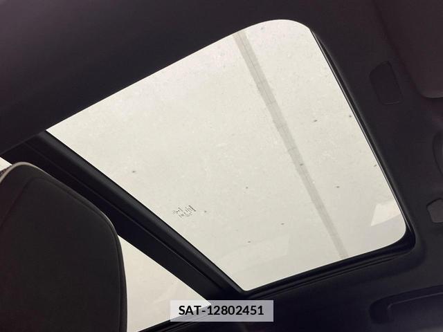 Volvo XC40 2021-03 7793596-4