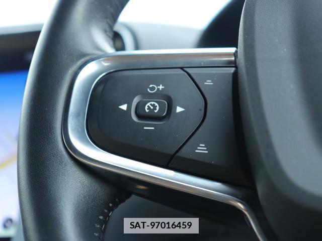 Volvo XC40 2021-06 7794490-13
