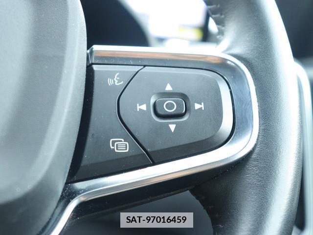 Volvo XC40 2021-06 7794490-14