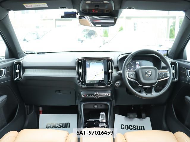 Volvo XC40 2021-06 7794490-3