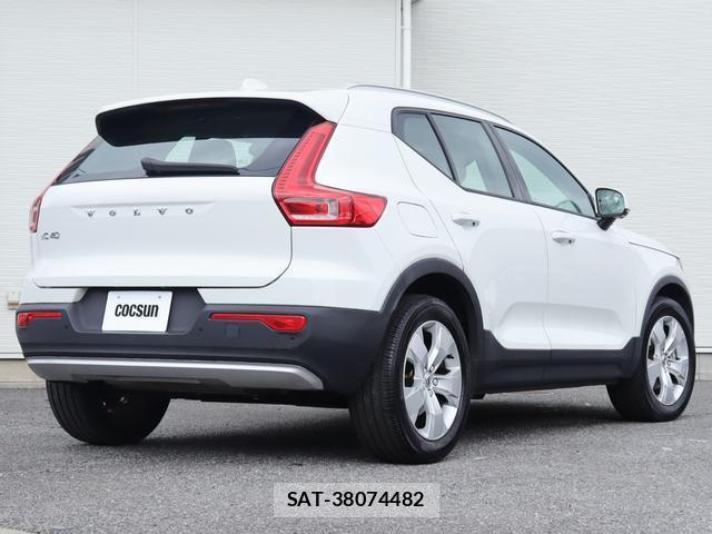 Volvo XC40 2018-12 7794492-7