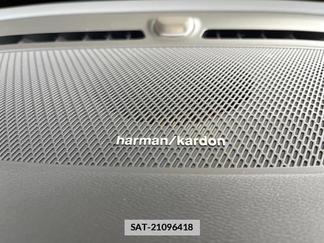 Volvo XC40 2021-07 7794517-4