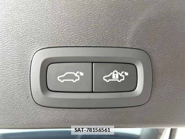 Volvo XC40 2023-05 7794519-17