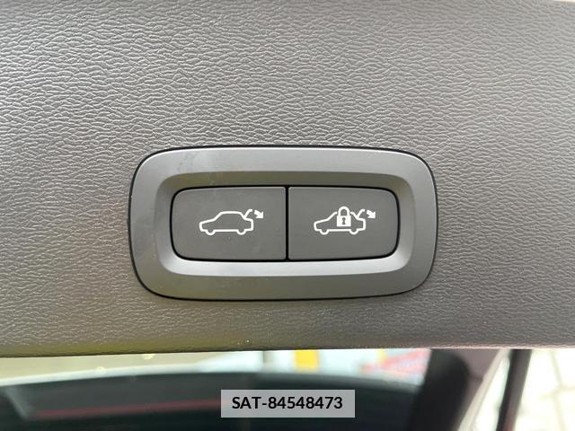 Volvo XC40 2023-05 7794522-17