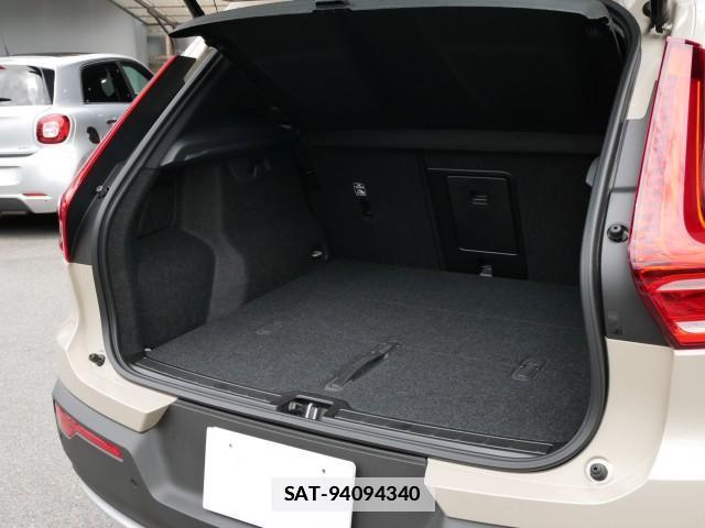 Volvo XC40 2025-11 7794543-11