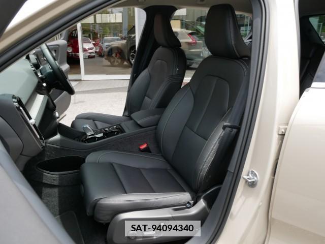 Volvo XC40 2025-11 7794543-7