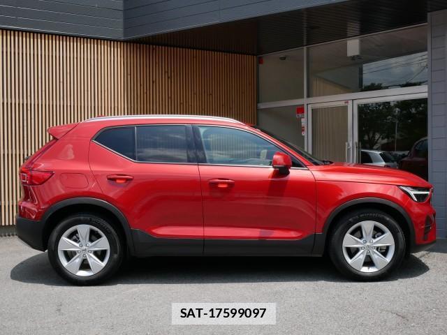 Volvo XC40 2023-03 7794545-18