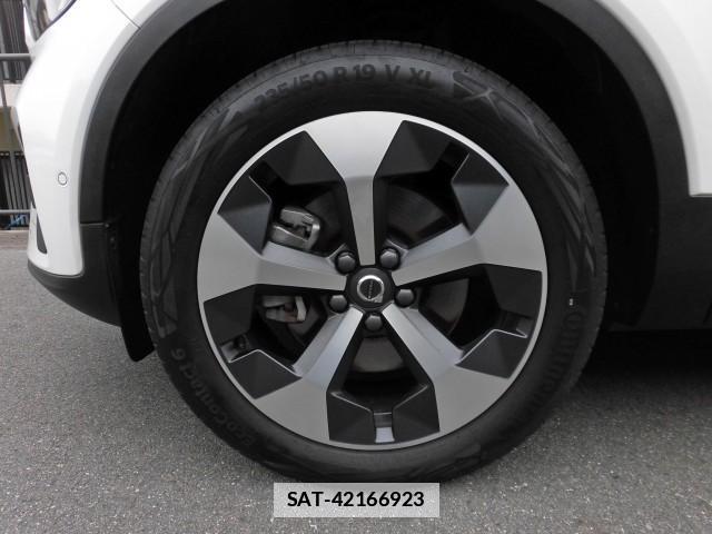Volvo XC40 2023-05 7797011-8