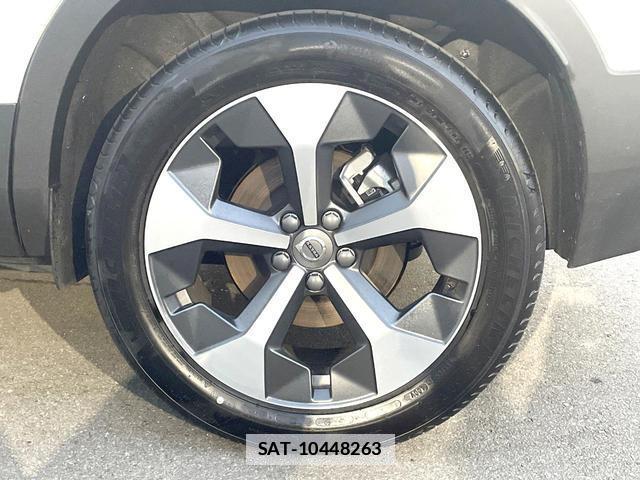 Volvo XC40 2025-09 7798075-15