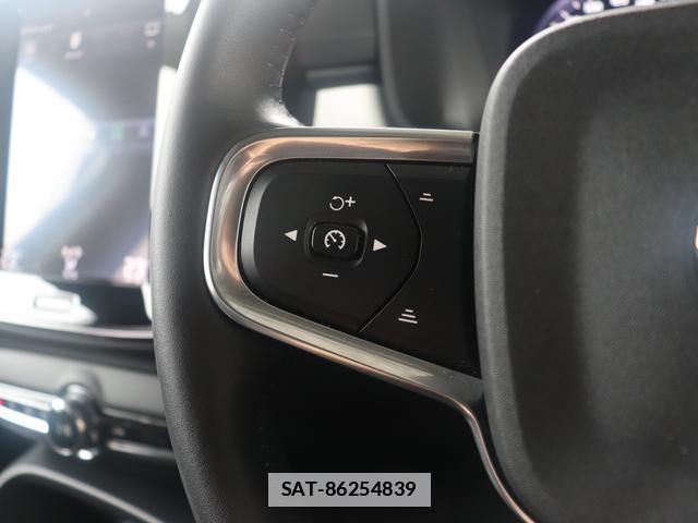 Volvo XC40 2020-12 7798731-12