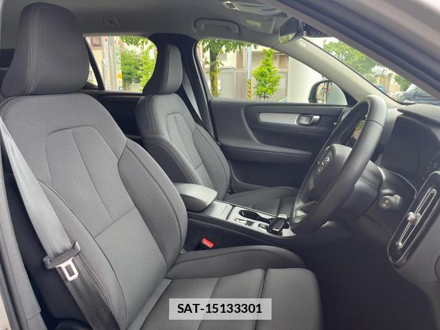 Volvo XC40 2021-12 7798766-12