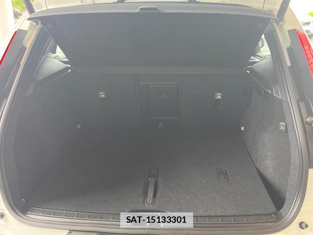 Volvo XC40 2021-12 7798766-14