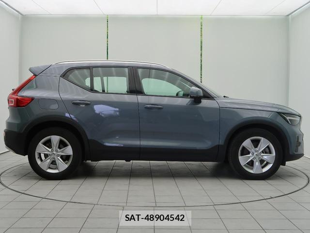 Volvo XC40 2022-09 7799311-16