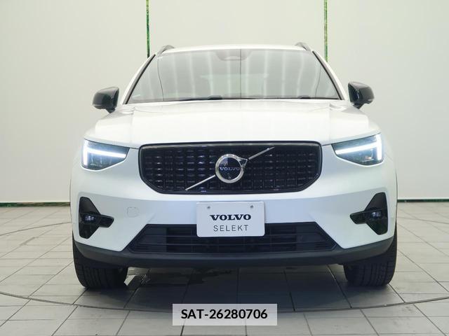 Volvo XC40 2023-09 7799320-13