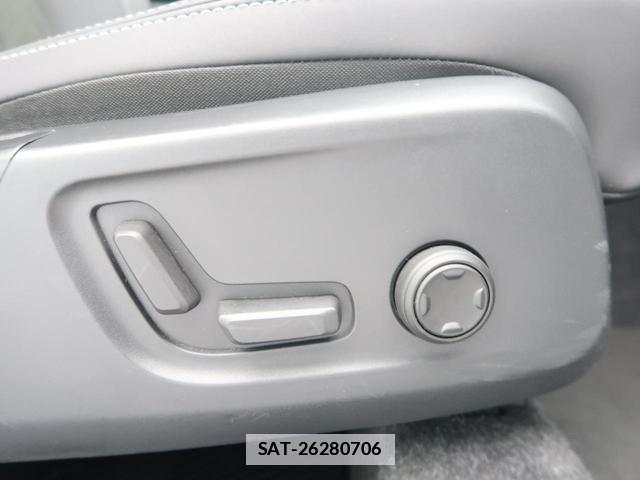 Volvo XC40 2023-09 7799320-5