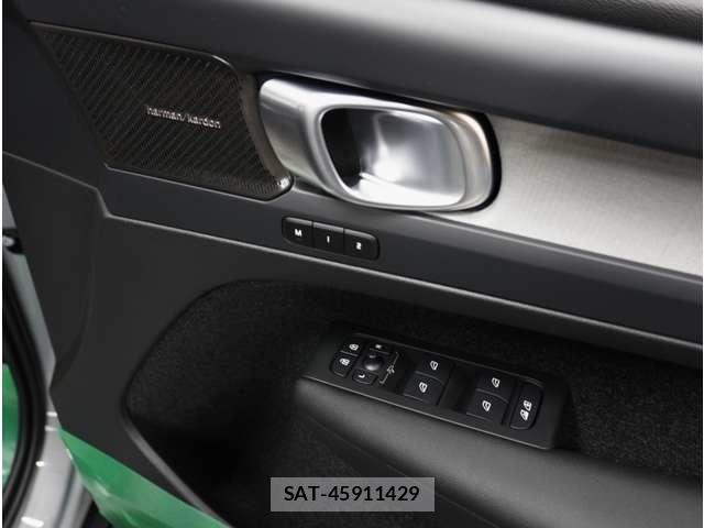 Volvo XC40 2026-01 7800743-6