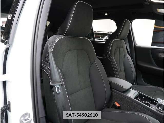 Volvo XC40 2025-12 7801958-1