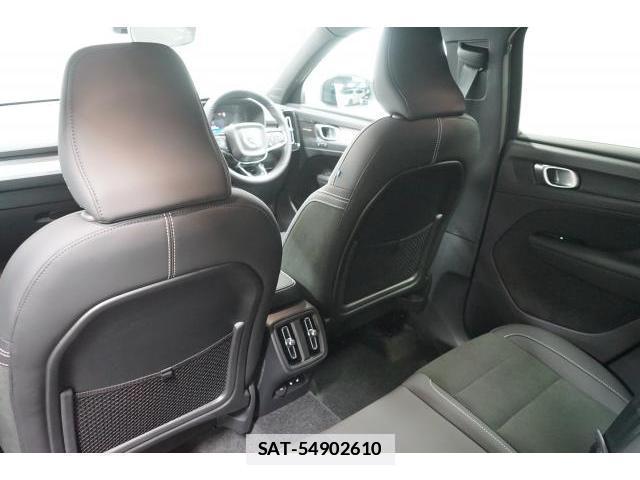 Volvo XC40 2025-12 7801958-6