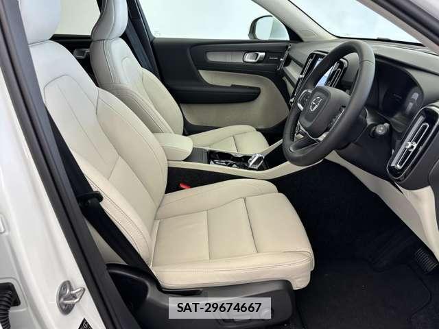 Volvo XC40 2025-12 7801959-13